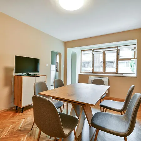 Location 2br - 6 Guests 瓦爾納